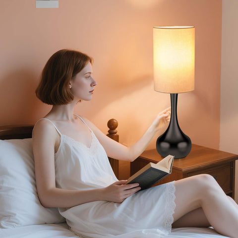 LEDIKON lamp arrives fully assembled for immediate bedside lighting