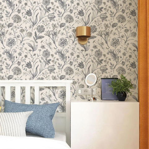 Lenify long-roll floral pattern covers large areas efficiently.