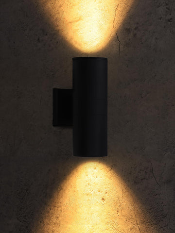 LEONLITE wall fixture brightens entryways, stairs, and porches.