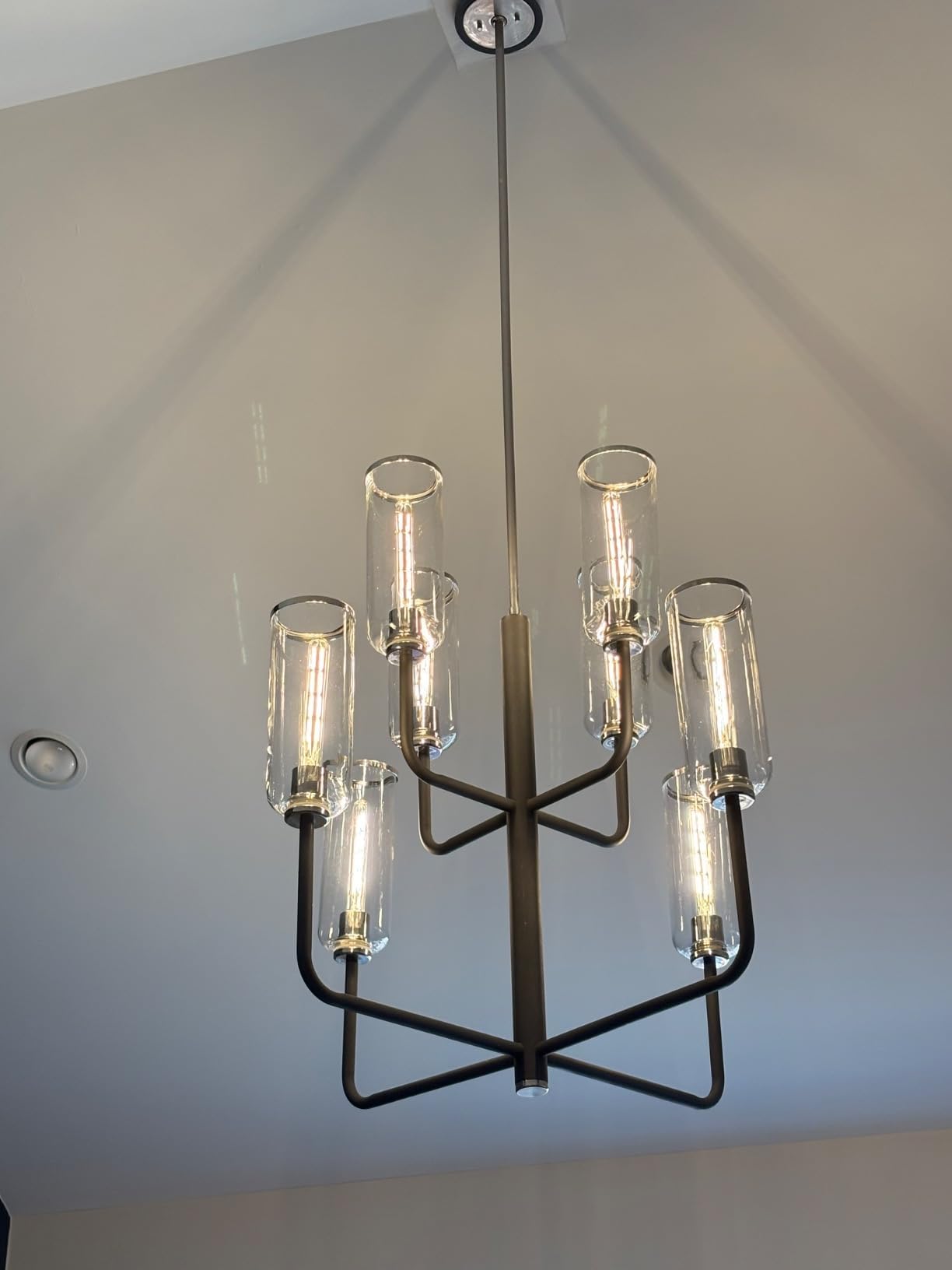 Leools bulb ideal for pendant lights and wall sconces indoors or covered outdoors.