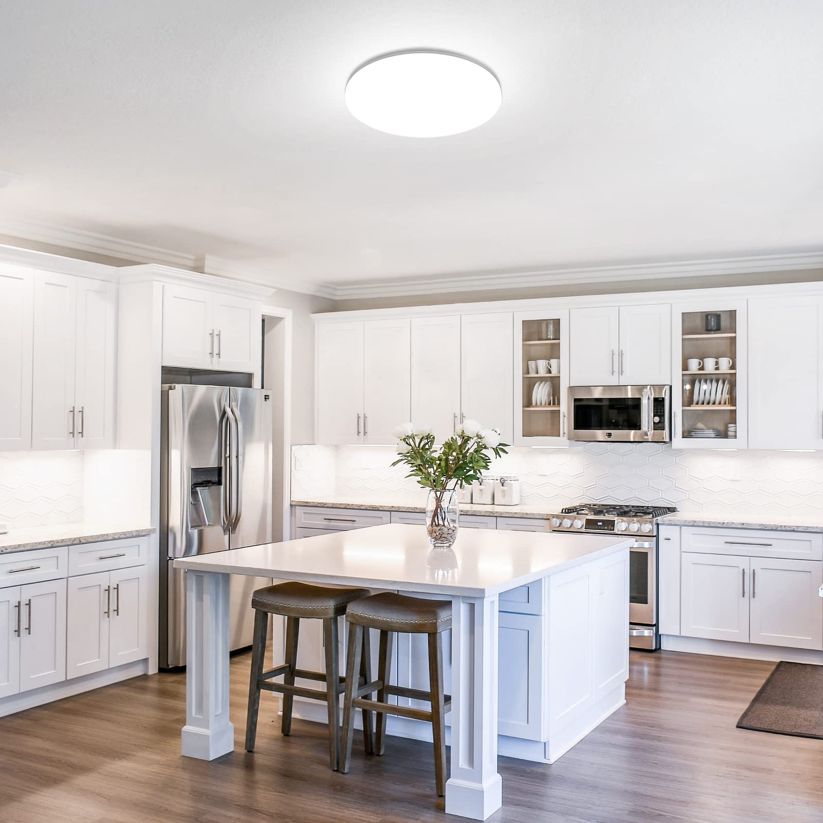 Not-dimmable design offers simple, reliable illumination.