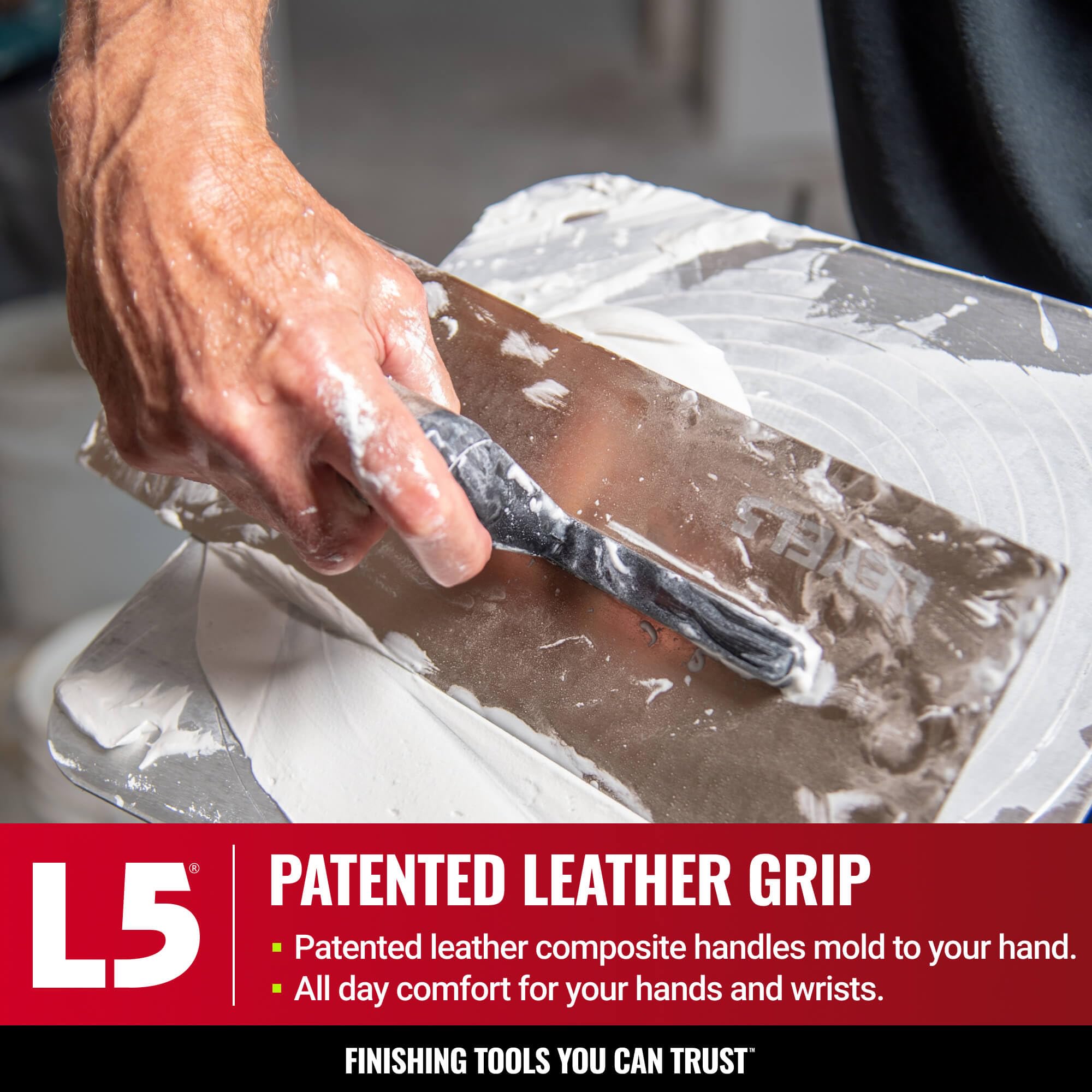 LEVEL5 European hardened stainless steel blade for precise plasterboard work