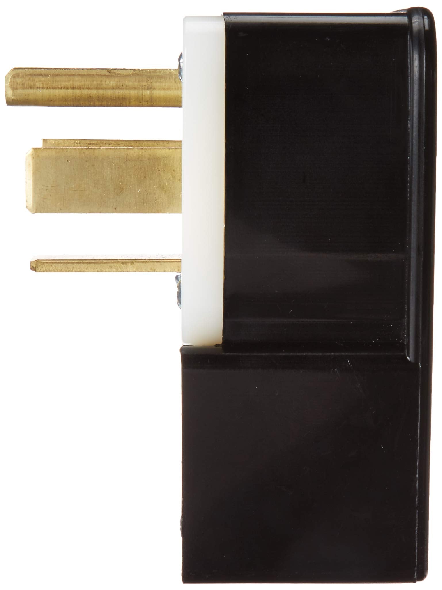 Leviton 9462-P brass contacts ensure durable conductivity in demanding environments