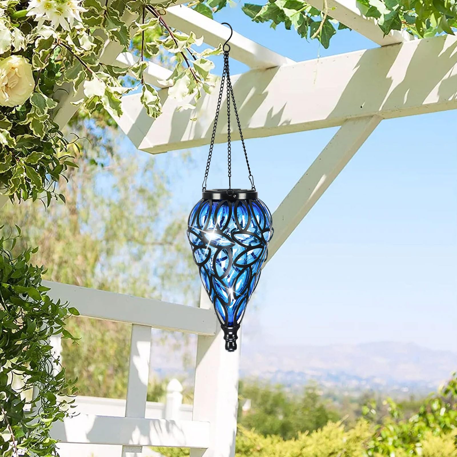 LEWIS&WAYNE 15 LED twinkle lantern creates dusk ambience