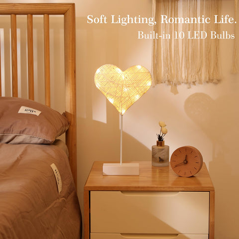  Lewondr heart lamp emits warm light for relaxing evenings.