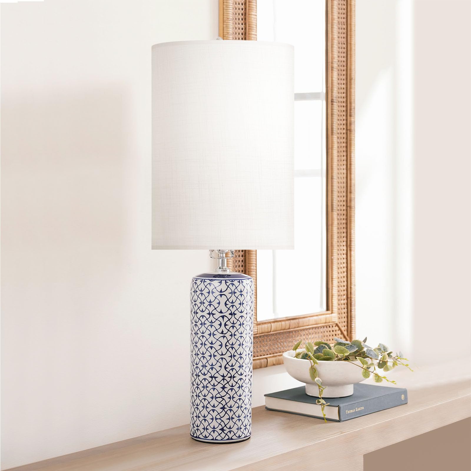 LEYINPEI high-quality materials resist wear and stains over time.