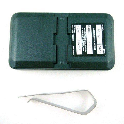 LiftMaster 811LM remote packaging image showcasing compact design and compatibility with 850LM/860LM receivers.