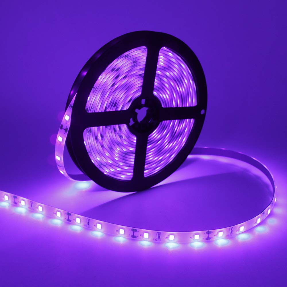LightingWill UV strip enhances aquarium fluorescence and color.