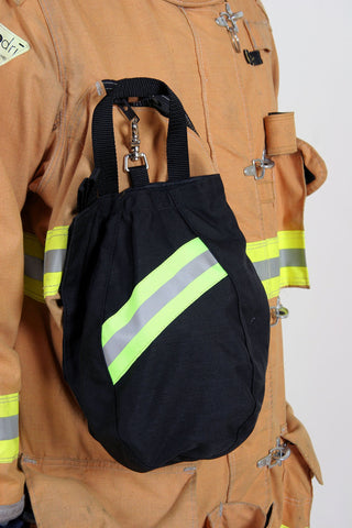 LINE2design cover uses pull-tabs and Velcro for a secure fit.
