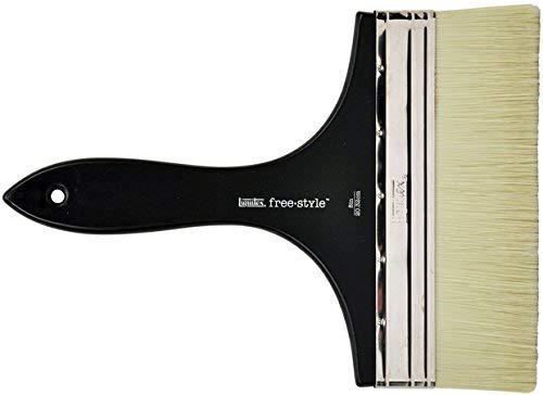 Liquitex 8-inch brush with ergonomic handle supports comfortable long sessions