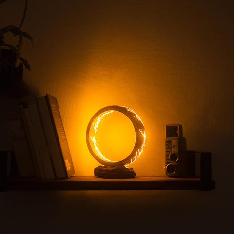 Inscription glow on the Lord of the Rings collector lamp