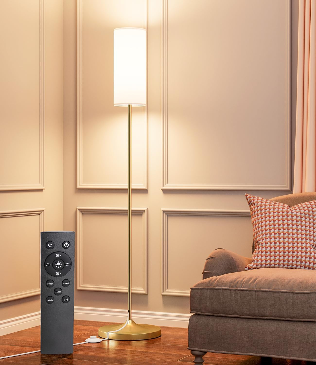 Luckystyle remote-control dimmable floor lamp with foot-switch for easy mood lighting.
