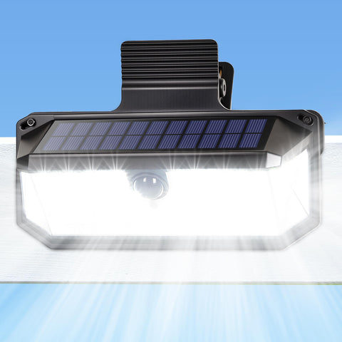 LUHLEE clip-on solar light with 416 LEDs provides bright fence illumination