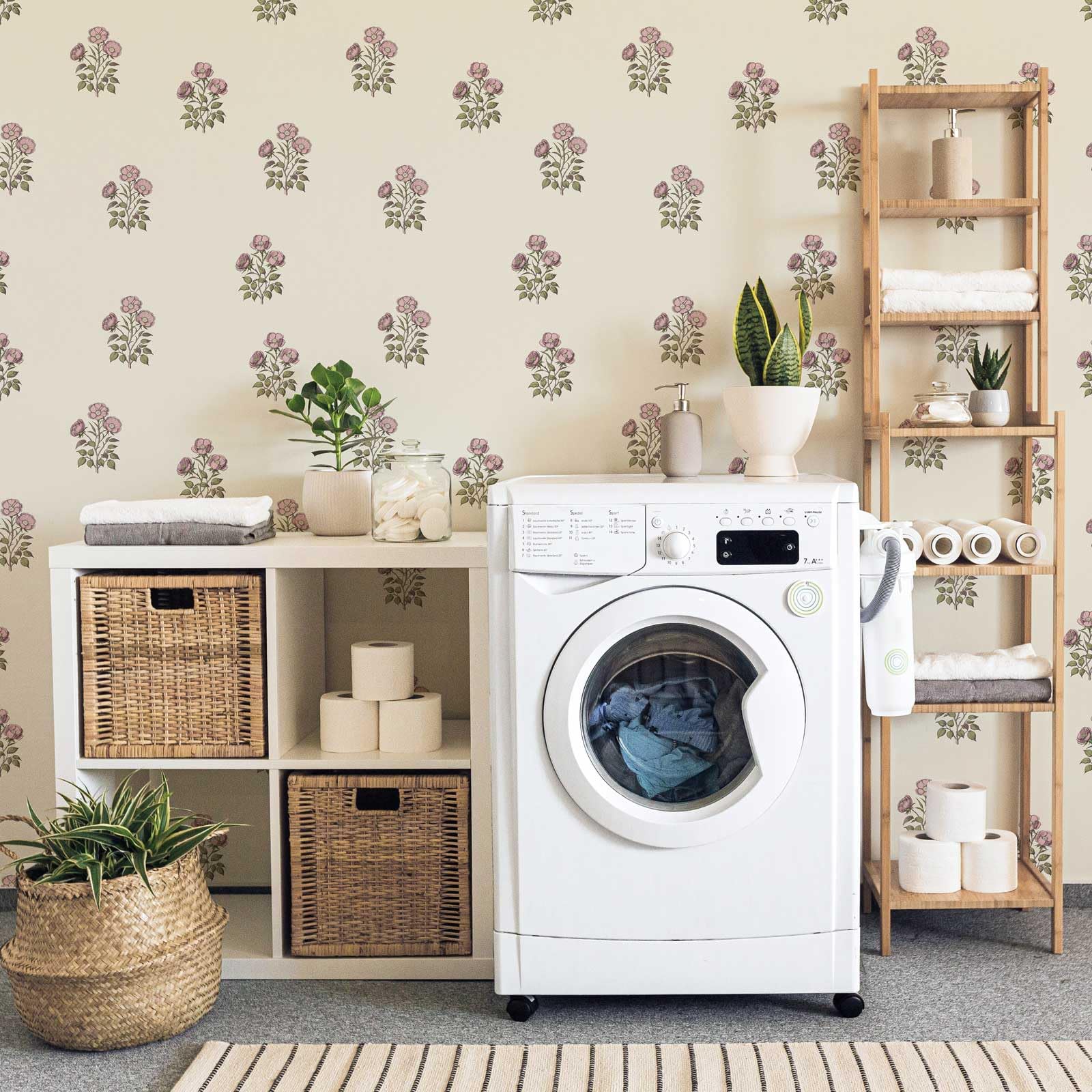 LUKUUI waterproof and oil-proof wallpaper; easy cleaning with a cloth.