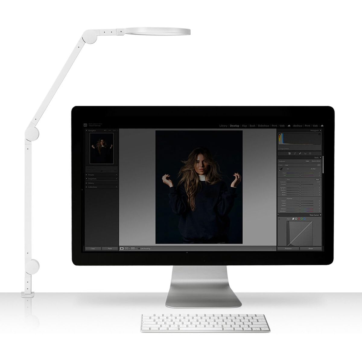 LUME CUBE Edge 2.0 desk clamp fits thick surfaces up to 3.3 inches