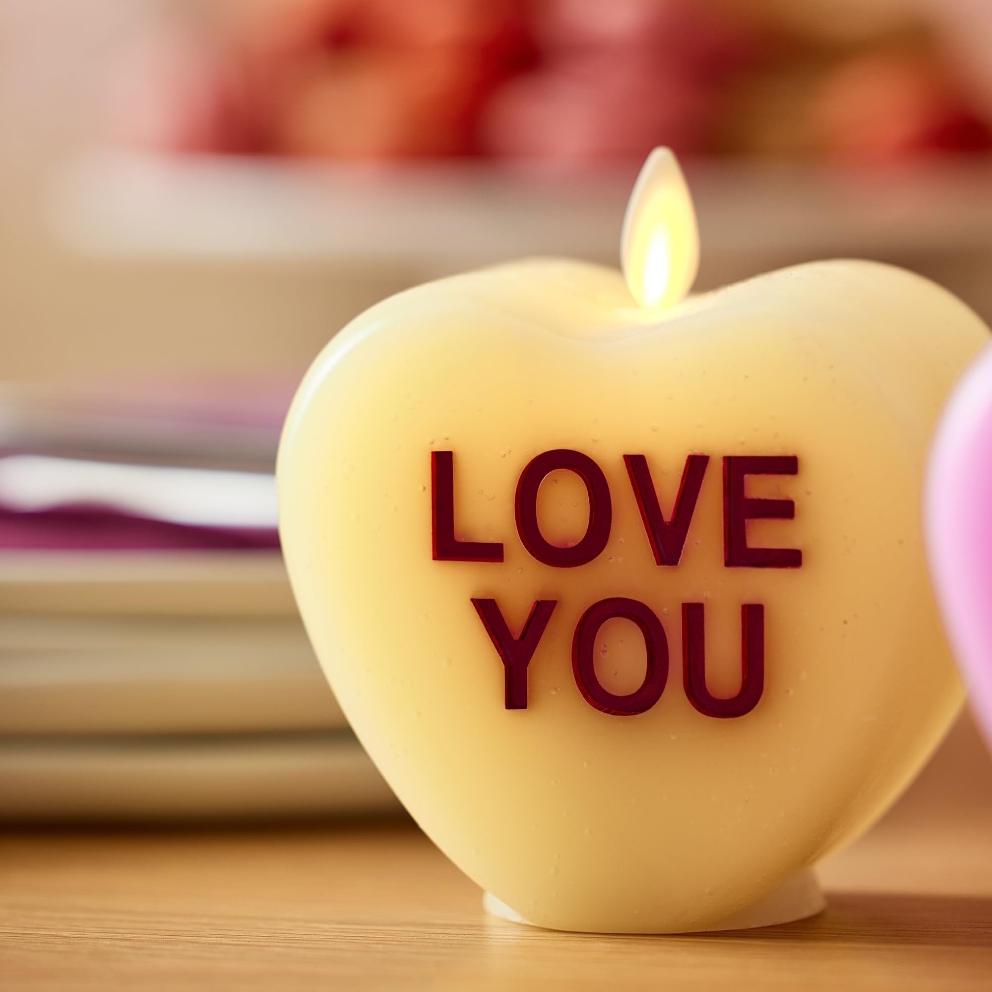 Luminara battery powered candle delivers 200 plus hours of warm lighting