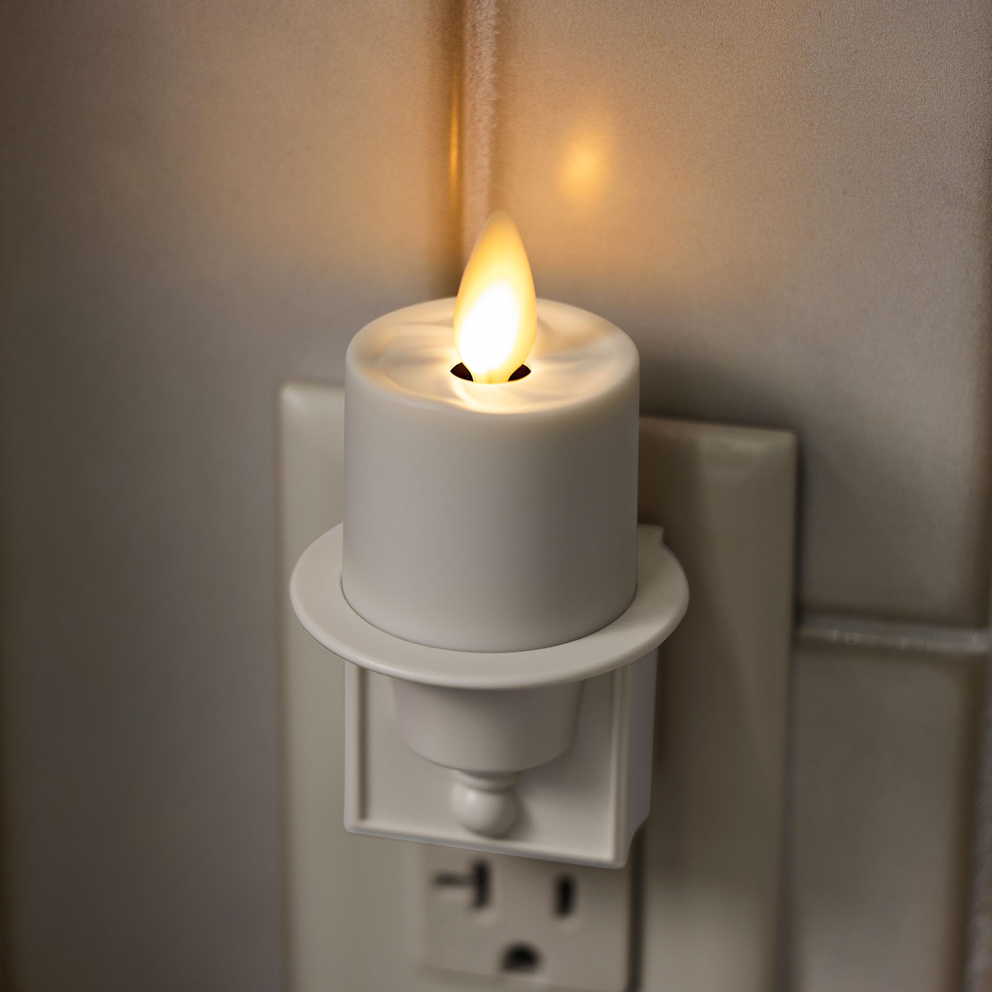 Luminara dusk-to-dawn sensor enabling automatic hallway lighting