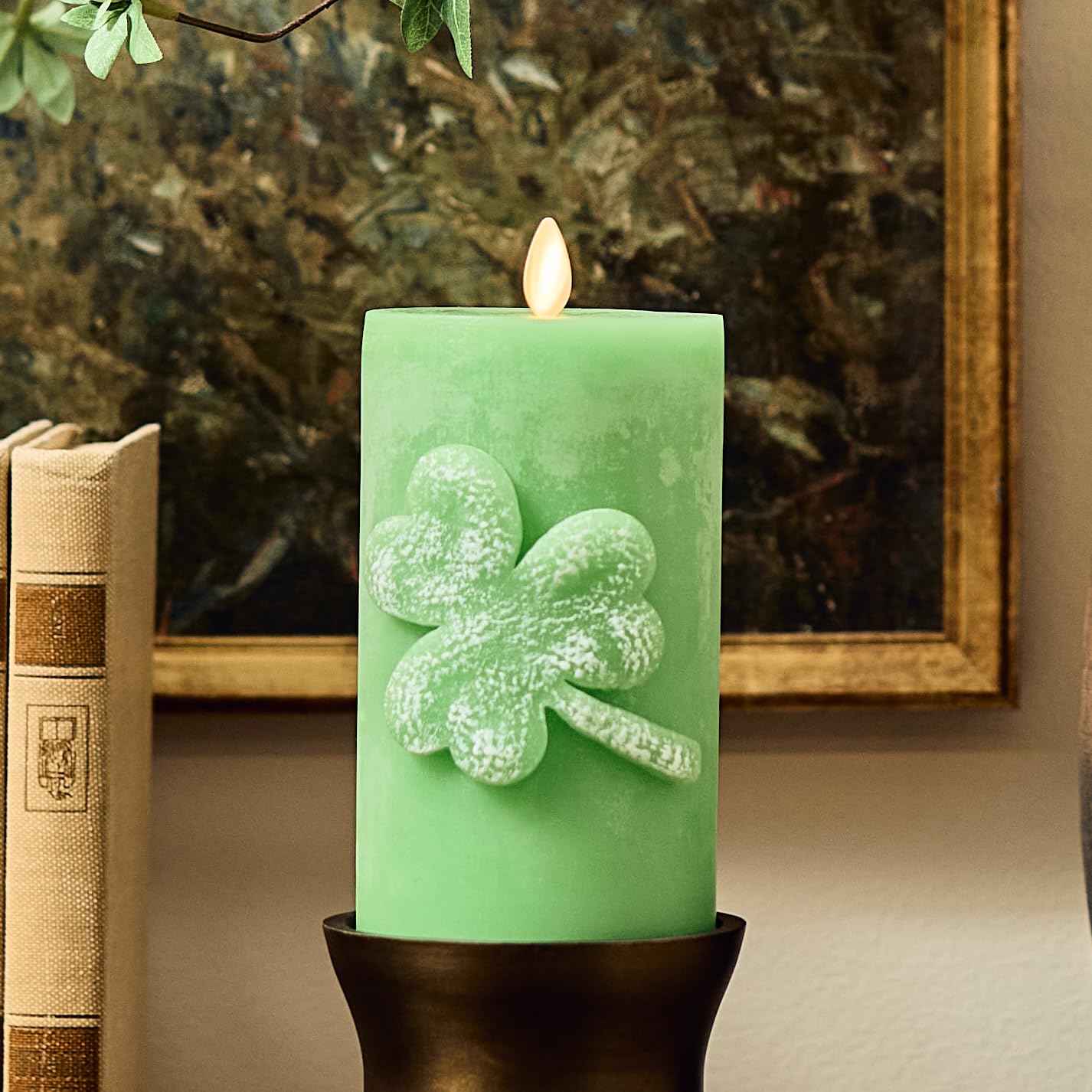 Luminara Real Flame-Effect technology for a safe, convincing flicker