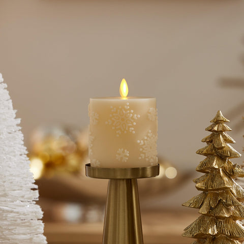 Luminara moving flame technology for a lifelike glow without smoke