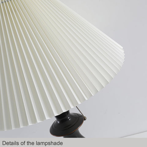 Luofulong pleated lamp shade bottom view showing stable fit