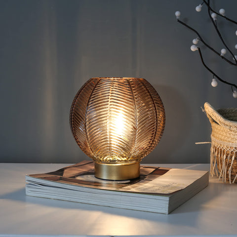 LUSHARBOR cordless bedroom lamp offers safe, wire-free illumination.