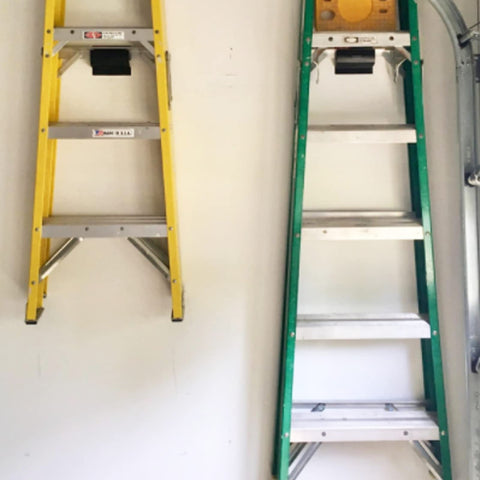 Lusheer ladder organizer iron construction supports up to 50 pounds.