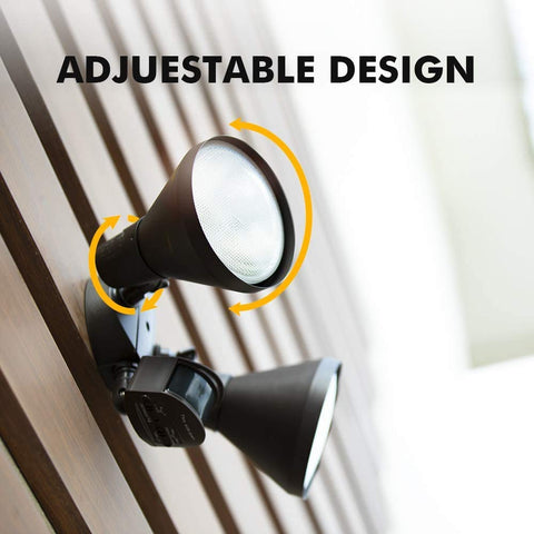LUTEC 6211BZ-PIR23A motion-activated security light over a yard