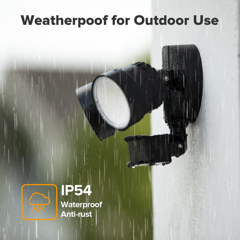 LUTEC Shrimp P6221B-PIR24 outdoor security light brightens gardens and perimeters