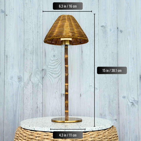 LUXELYKOS remote control enables easy brightness and timer adjustments