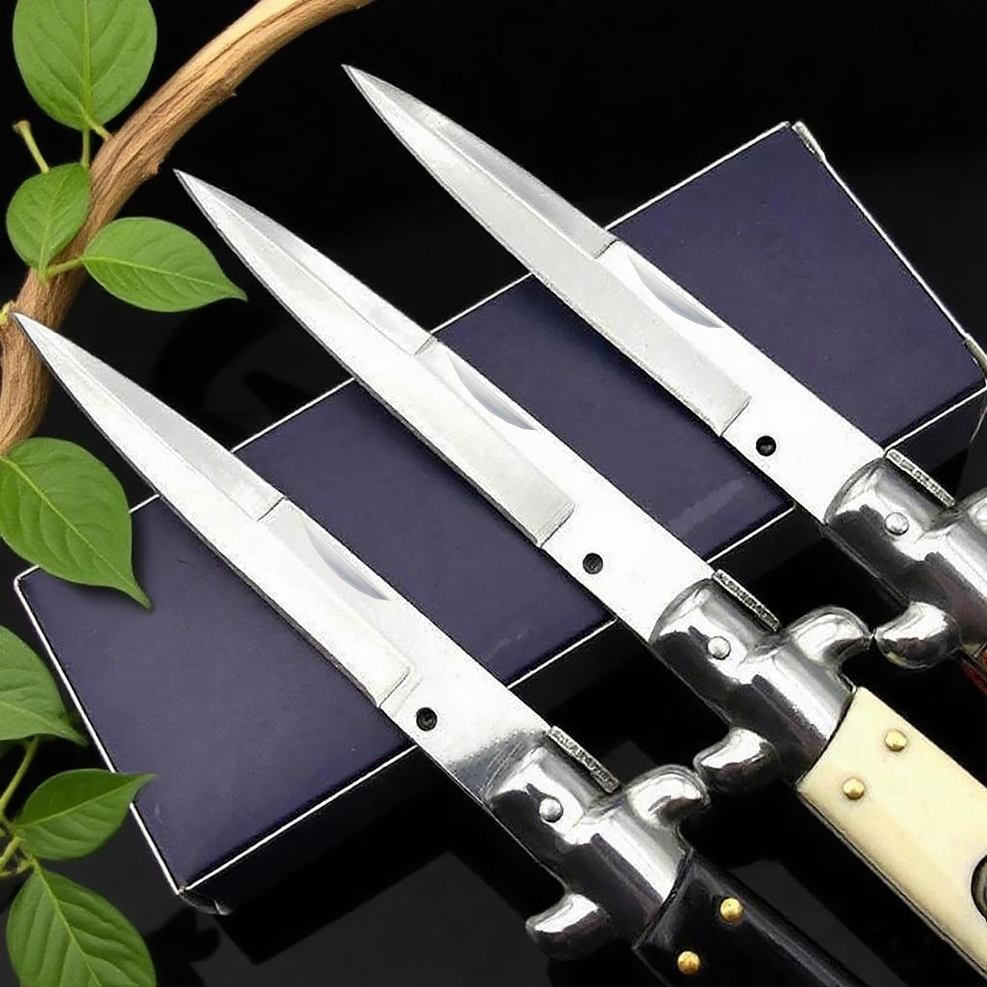 LWDZQ compact design pocket knife ideal for hiking
