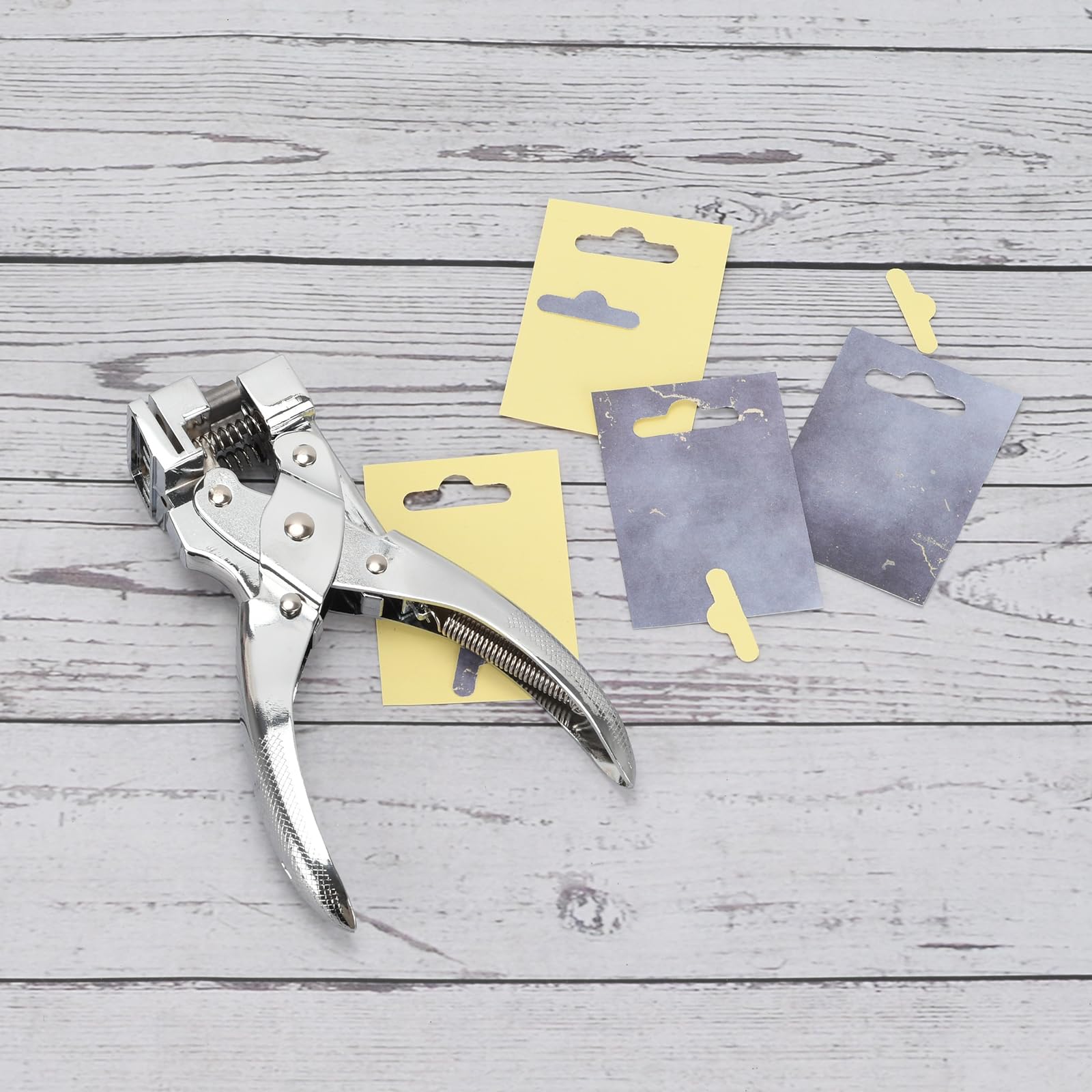 LYHLYA T-Slot Hole Punch with ergonomic lever for comfortable extended use