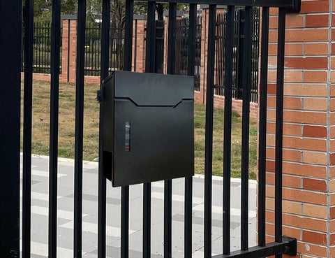 LyySangshuo mailbox mounting bracket carbon steel reinforces long-lasting frame