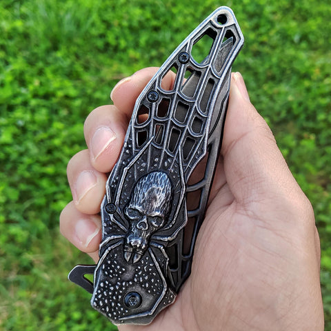 MADSMAUG pocket knife enables one-handed opening for fast access