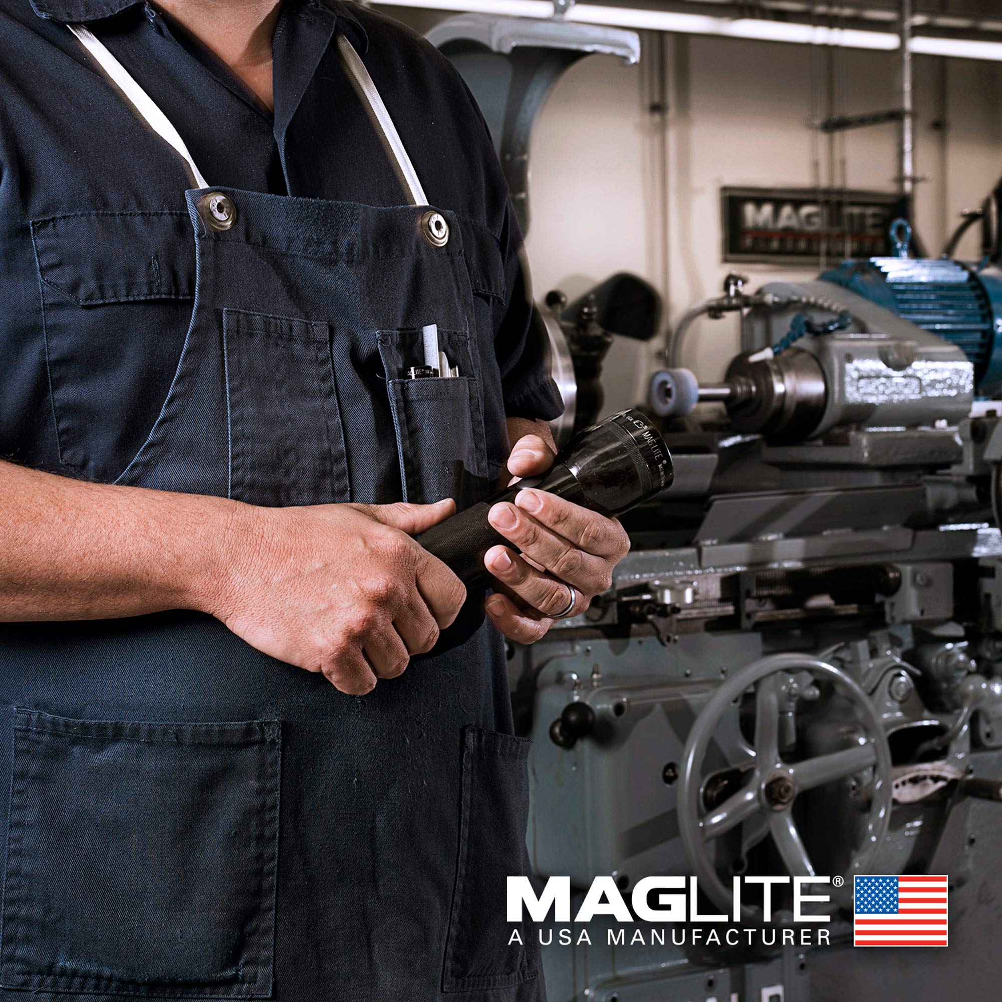 MagLite battery compartment housing two D-cells for extended run time