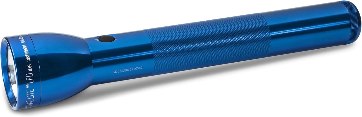 MagLite ML300L beam focus shown for adjustable spotlight and area lighting