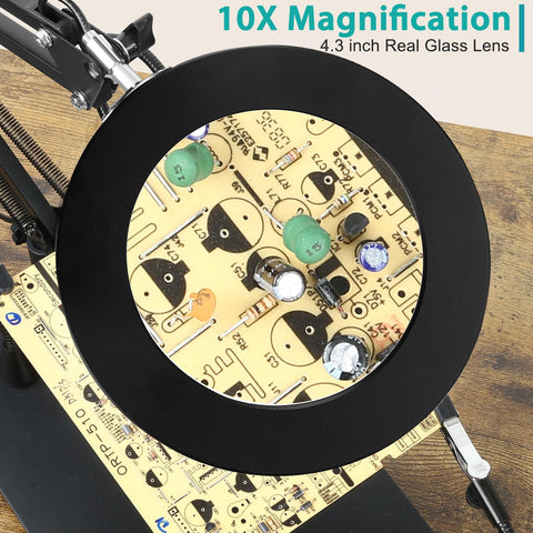MagnieOpti four magnetic third hands provide steady support during intricate tasks.