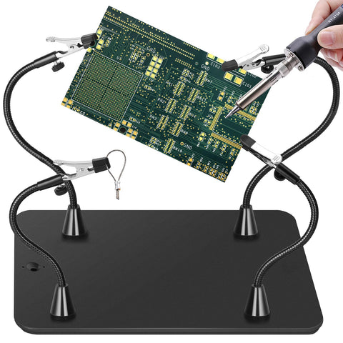 MagnieOpti base keeps components steady during precise soldering.