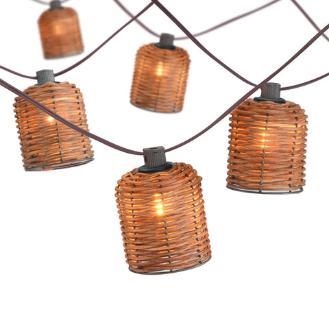 MAINDECO natural rattan lanterns arranged for rustic outdoor ambiance.