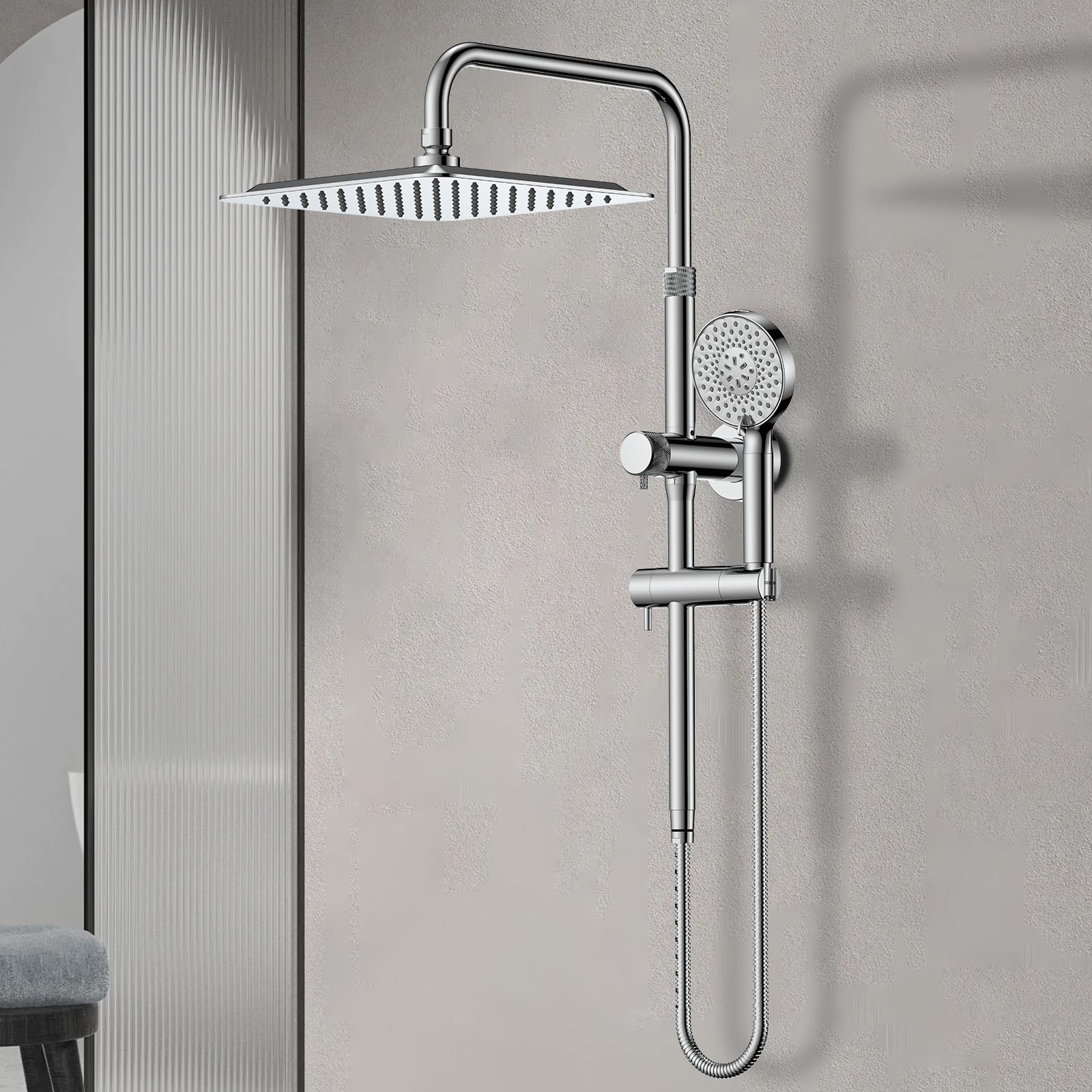 MakeFit 59-inch hose offers flexible reach for thorough cleaning.