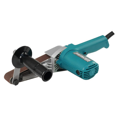 Makita 9031 narrow belt and exposed front pulley enable precise shaping
