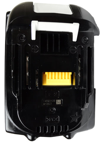 Charger-communication visual with Makita 18V LXT shows proactive charging for efficiency.