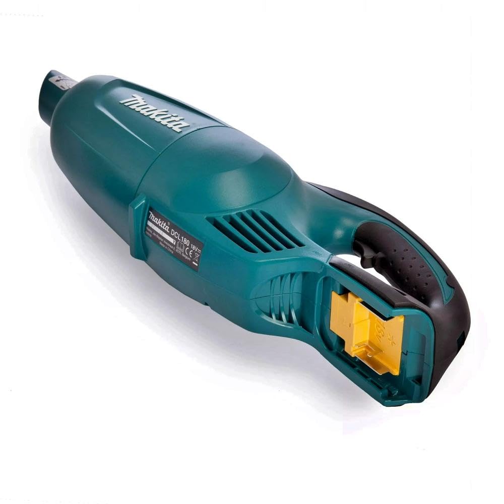 Makita DCL180Z straight pipe extends reach and improves dust collection