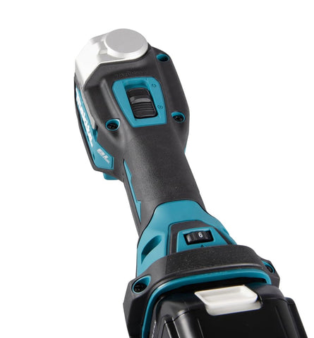 Makita DTM52Z speed dial for precise control during cuts.