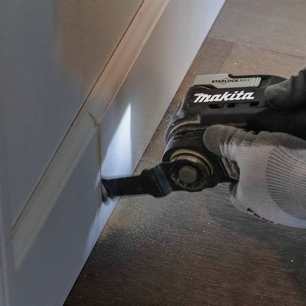 Makita XMT04ZB 3.6° oscillation angle delivers faster cutting and sanding.