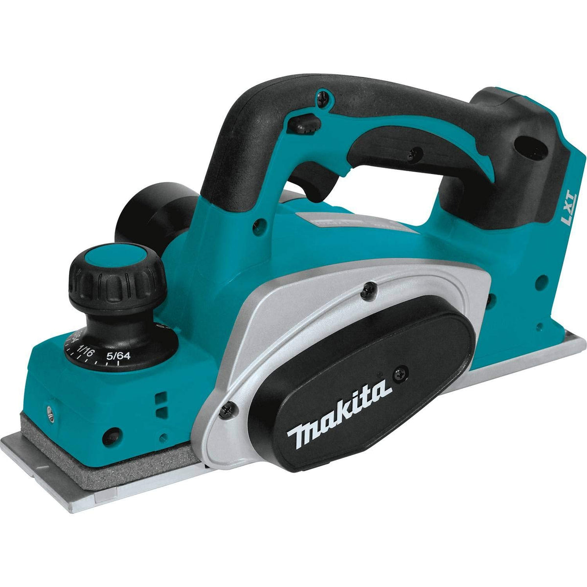 Makita XPK01Z planer in action removing stock smoothly
