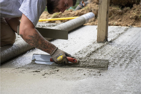 Ideal for entrained concrete finishing with steady blade contact