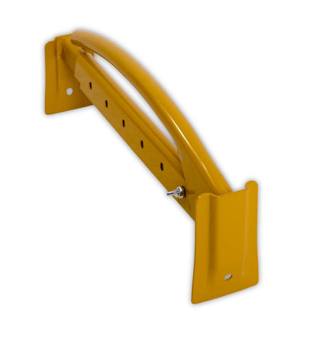 In-use view of MARSHALLTOWN QLT tongs lifting bricks on a masonry site
