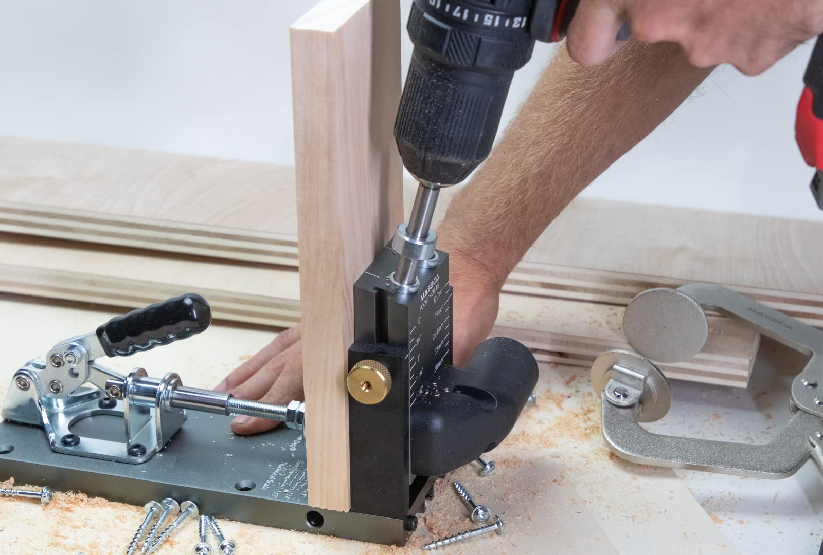 Massca Pro M2 suitable for longboard workpieces and longer builds.