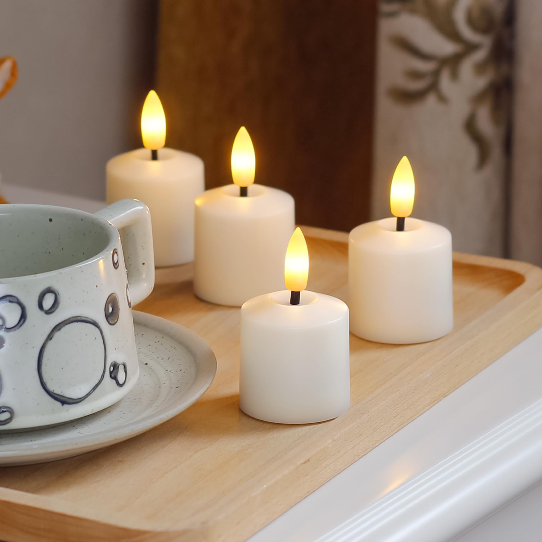 Mavandes 3-in-1 charging cable included with tealights