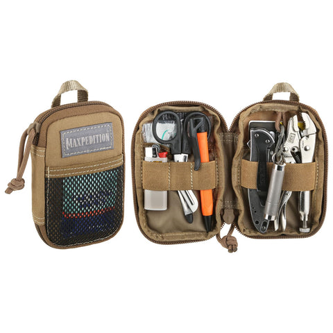 Maxpedition Pico Pocket Organizer front pocket keeps multitools organized for quick access